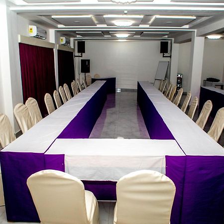 Hotel Les Orchidees 科托努 外观 照片