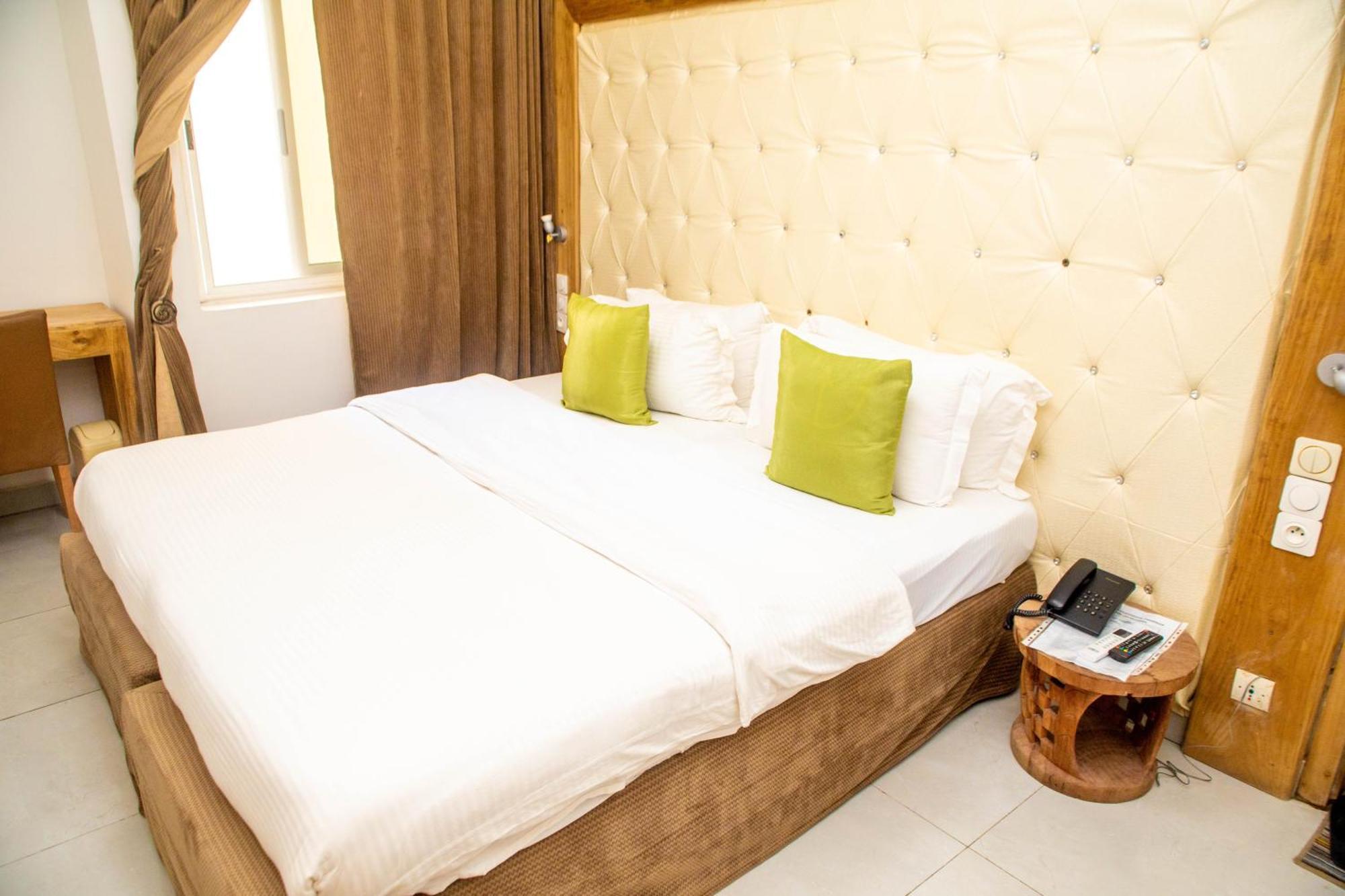Hotel Les Orchidees 科托努 客房 照片